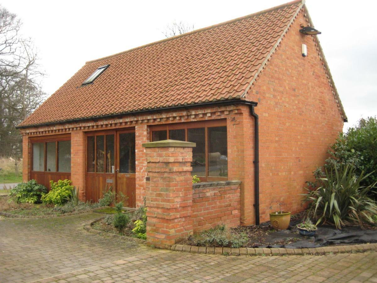 Woodlands Holiday Homes South Clifton Exterior photo